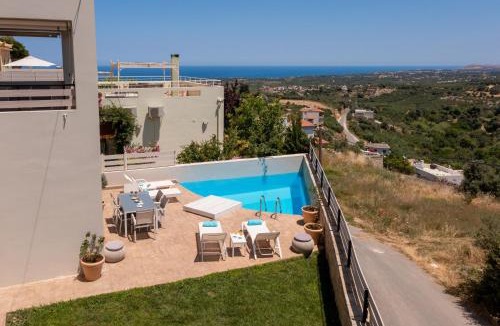 Agia Triada Villa | Linari Villa, a peaceful & cozy 2bdr villa with private pool!