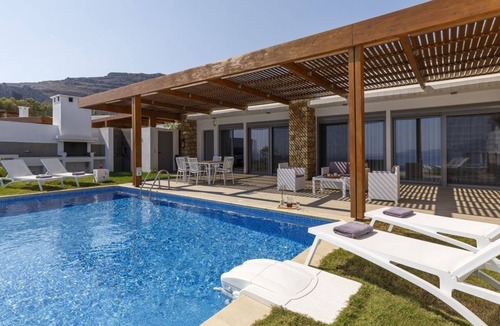 Vlicha Villa | Lindia Athena Luxury Villas, Villa Rodo