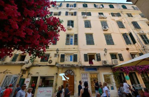 Old Town Apartment | Liston Luxury Apartment with Spianada & Fortress View