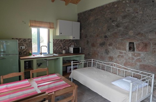 Varos House | Lithos Heritage