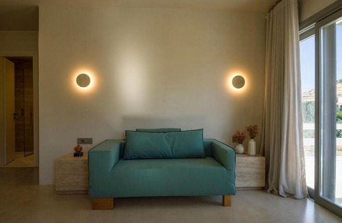 Tinos Town Hotel | Lithos Luxury Suites