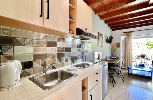Acharavi Apartment | Litsa Beach Maisonette