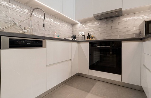 Pangrati Apartment | LIV - Luminous & Spacious Apartment in Pagrati