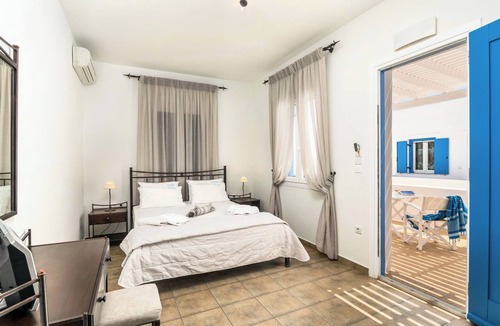 Adamas House | Livanios Studios