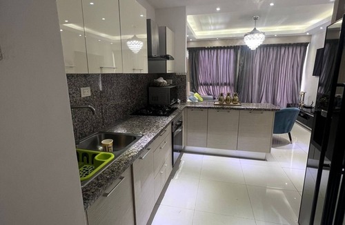 Yolanda Morales Condo | Long Stay and Recovery Apartment Premium Location luxury