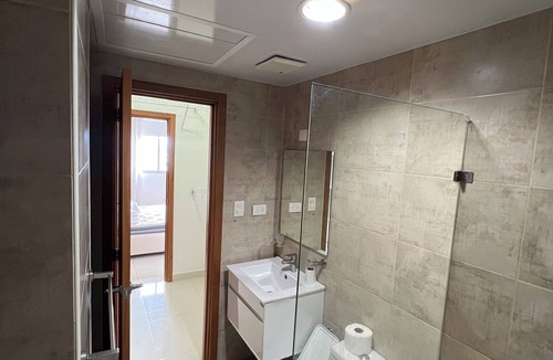 Yolanda Morales Condo | Long Stay and Recovery Apartment Premium Location luxury