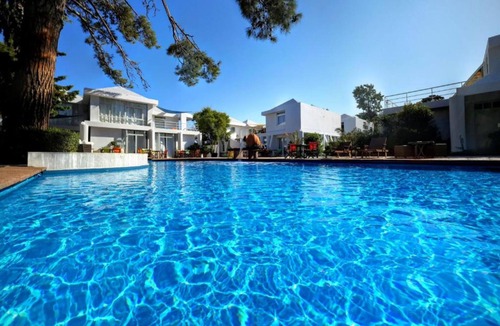 Varia Apartment | Loriet Hotel