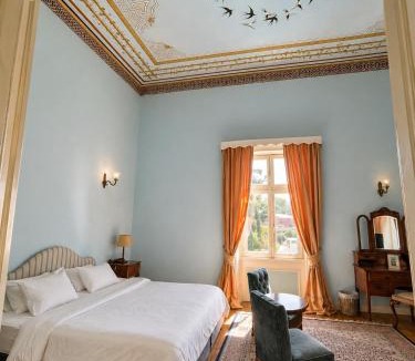 Varia Apartment | Loriet Hotel