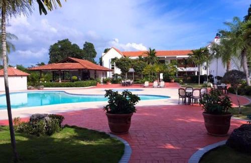 Guayacanes Apartment | Los Corozos Apartment G2 Guavaberry Golf & Country Club