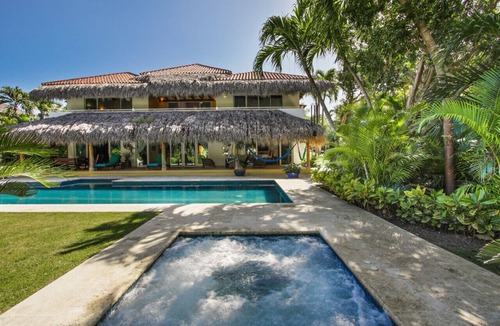 Punta Cana Villa | Los Ensueños: Dream villa near beach w/pool, Jacuzzi, housekeeper & golf cart