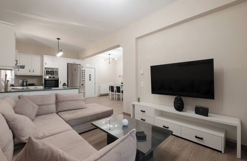 Sidari Apartment | Louvre Sidari Suite