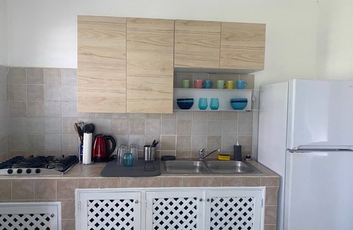 La Iglesia Condo | Lovely 1 bedroom apt in quiet residence. Pool, 3 min from the beach, strong wifi