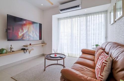 Evaristo Morales Apartment | Lovely 1BR Apt, King Bed, Pool