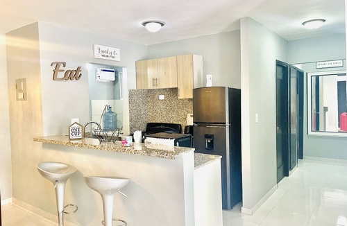 Villa Hermosa Condo | Lovely 3 bed-room condo wl pool