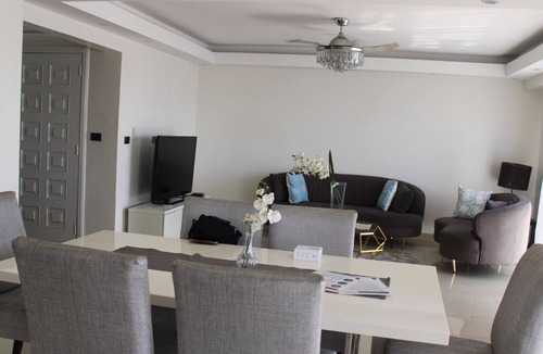 San Geronimo Apartment | Lovely 3 Bedroom Apartment, Sea View & Pool Area