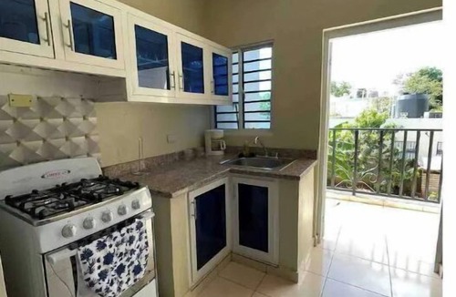 San Ignacio de Sabaneta Condo | Lovely Tropical 2-Bedroom Apartment w/parking