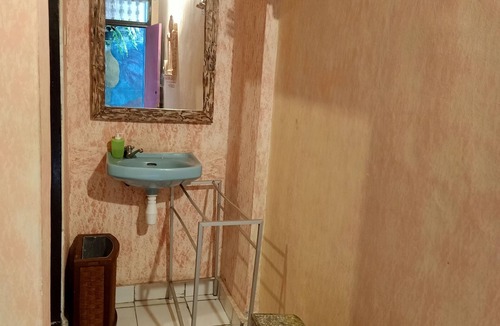 Lovina Hostel | Lovina Central Hostel