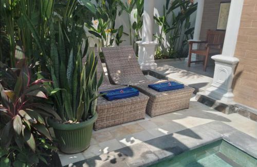 Kaliasem Villa | Lovina Garden Retreat