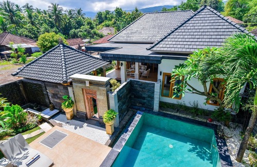Kaliasem Villa | Lovina Poolvilla, Private Butler, Free Breakfast!