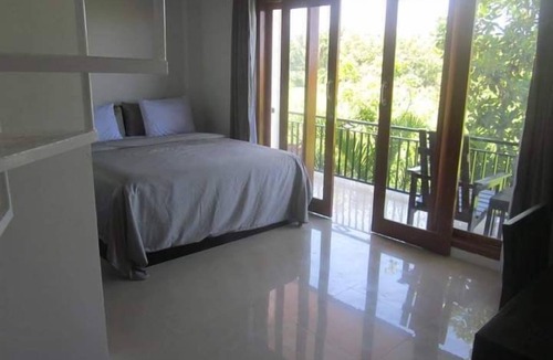 Anturan Hotel | Lovina Vibes Hotel
