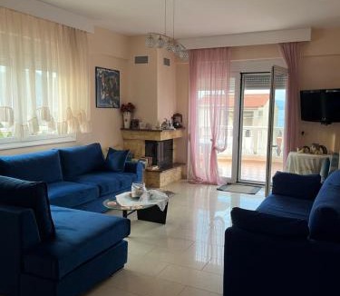 Nea Iraklitsa House | LULA 'S HOUSE