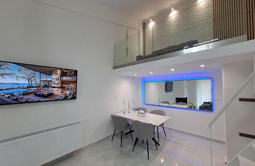 Agia Paraskevi Apartment | Lula Urban Apartment