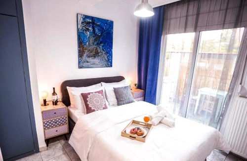 Serres Apartment | Lux apartment downtown