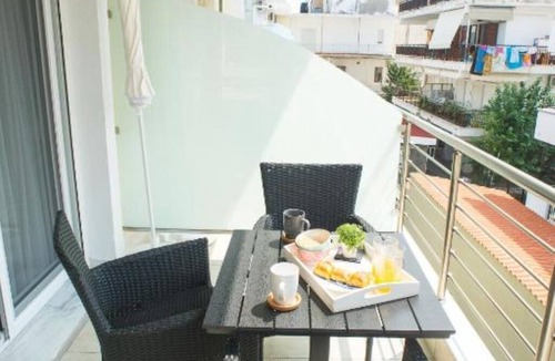 Perea Apartment | Lux VIP Apartments Studio with Back View