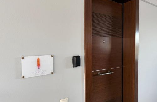 Patras Apartment | LuxRoom