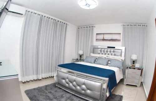 Llanos de Gurabo I Apartment | Luxurious 3-Bedroom Apartment with Pool & 24/7 security