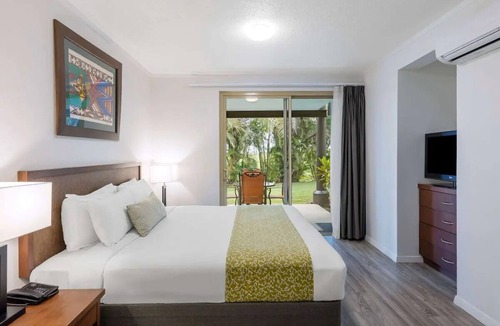Nadi Resort | Luxurious 3-bedroom resort with WiFi, fitness room in brilliant Nadi