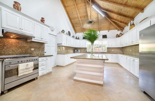 Casa de Campo Villa | Luxurious 5-bedroom Villa Oasis in Casa de Campo