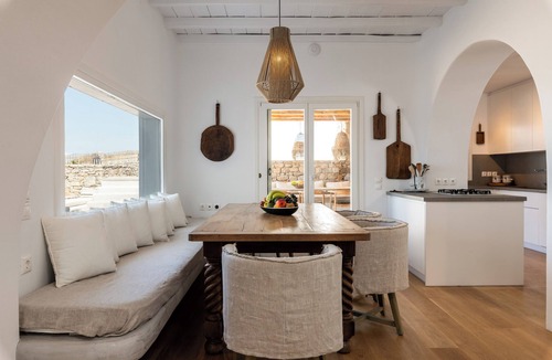 Mykonos Villa | Luxurious 8 BDR villa in a breathtaking location with sunrise to sunset views