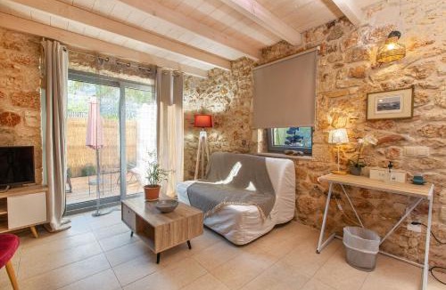 Ipsos Villa | Luxurious bungalow in Ipsos beach