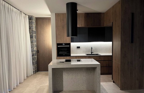 Monopari Villa | Luxurious Cave-Style, Smart Two Villas & Mountain View on Neromai Residence