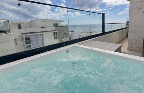Reparto Ibarra Apartment | Luxurious Ocean View Penthouse