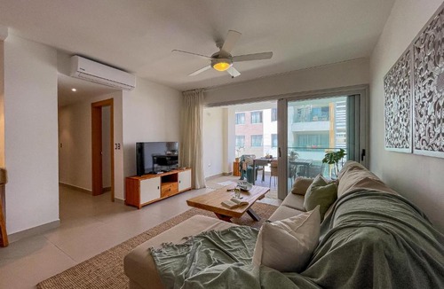 El Cortecito Apartment | Luxurious Pent House Steps From The Beach. C4