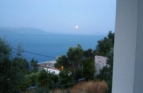 Marathon Villa | Luxurious stone built villa with panoramic views to the Aegean!