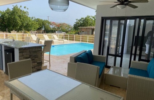 La Mulata Villa | 😎Luxury 2 bdrm Villa -Private Pool- Min. to the beach - Private Chef for hire😎
