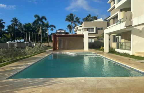La Iglesia Apartment | Luxury 2 Bedroom Apartment, 1 Min Walk to Punta Popy Beach, Pool, AC, Fast WiFi, Las Terrenas