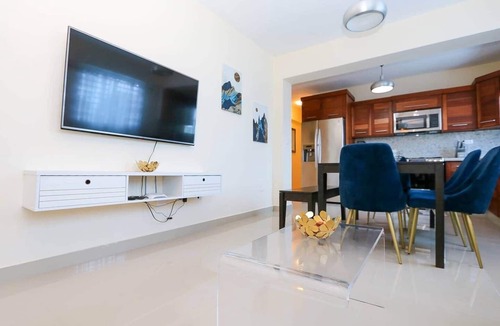 San Cristobal Apartment | LUXURY 2BR/2BA APT W. A|C Garage & ROOF TOP