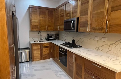 Montellano Condo | Luxury 3BR 3BA Condo w/Pool & AC Near Beaches
