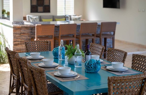 La Mulata Villa | Luxury 4BD villa in gated residence with waterpark and free shuttle bus