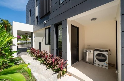 Laguna Villa | Luxury 5 bed Laguna Park no pool