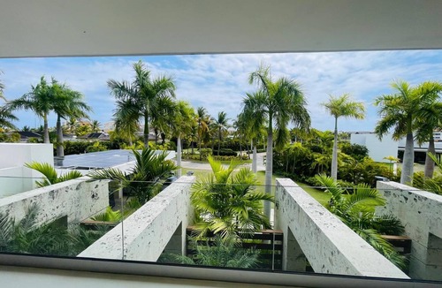 Cap Cana Marina Villa | Luxury 5-bedroom villa in exclusive Cap Cana Punta Cana.
