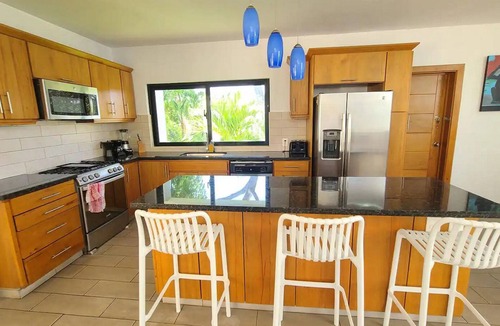 La Mulata Villa | Luxury 5BD/5.5BTH villa in Sosua, perfect for bachelor parties!