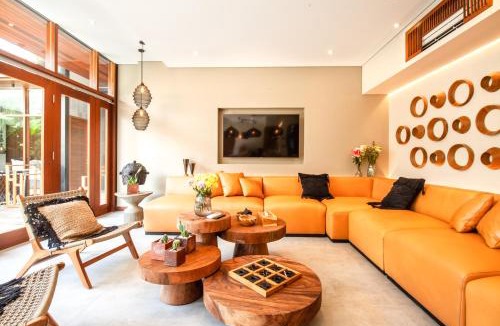 Berawa Villa | Luxury 6BR Villa, 400m to Canggu's Finns Beach