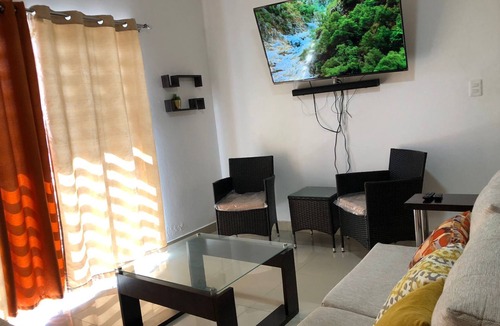 Residencial ROMANA Apartment | LUXURY APARTMENT WITH JACUZZI, 5MINUTES FROM THE BEACH