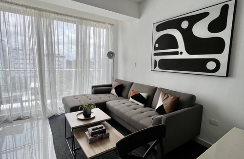 Renacimiento Apartment | Luxury Apartment With sea View