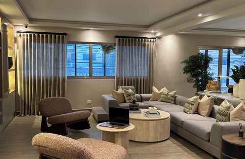 Renacimiento Apartment | Luxury apartment in Santo Domingo, for family or group travel.